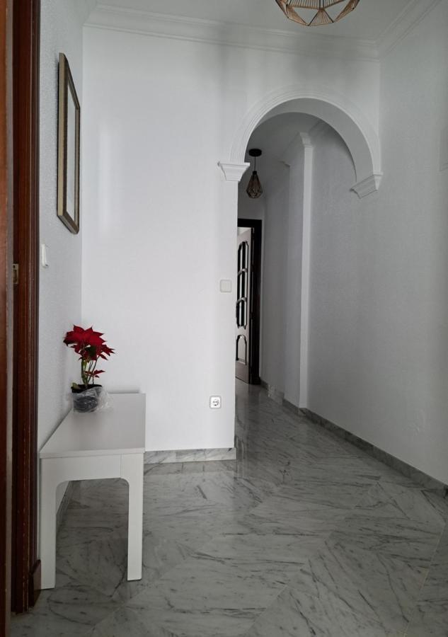 Encanto Urbano: Piso Centrico Totalmente Equipado ليبريخا المظهر الخارجي الصورة