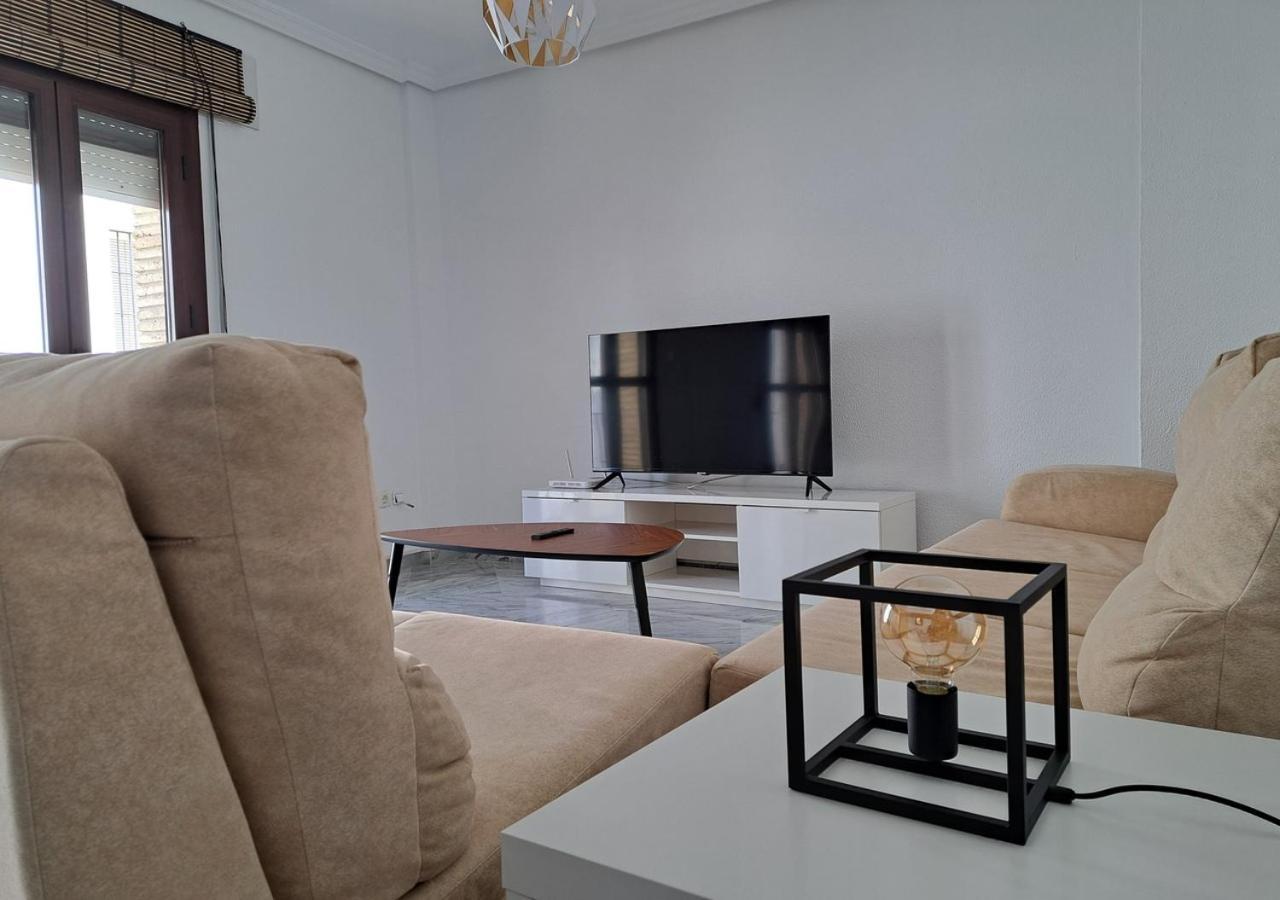Encanto Urbano: Piso Centrico Totalmente Equipado ليبريخا المظهر الخارجي الصورة